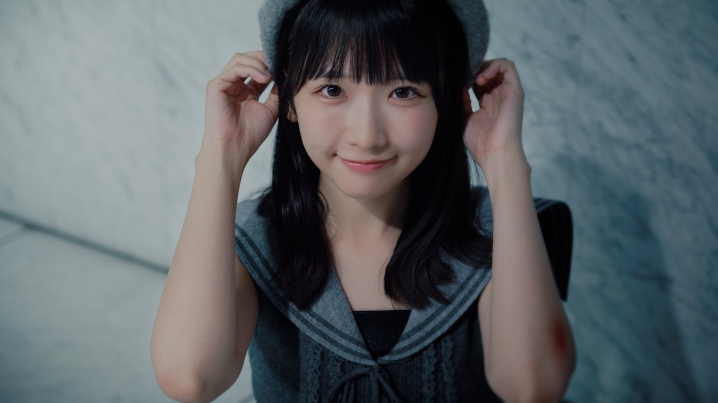 STU48「傷つくことが青春だ」MVより。©STU／KING RECORDS