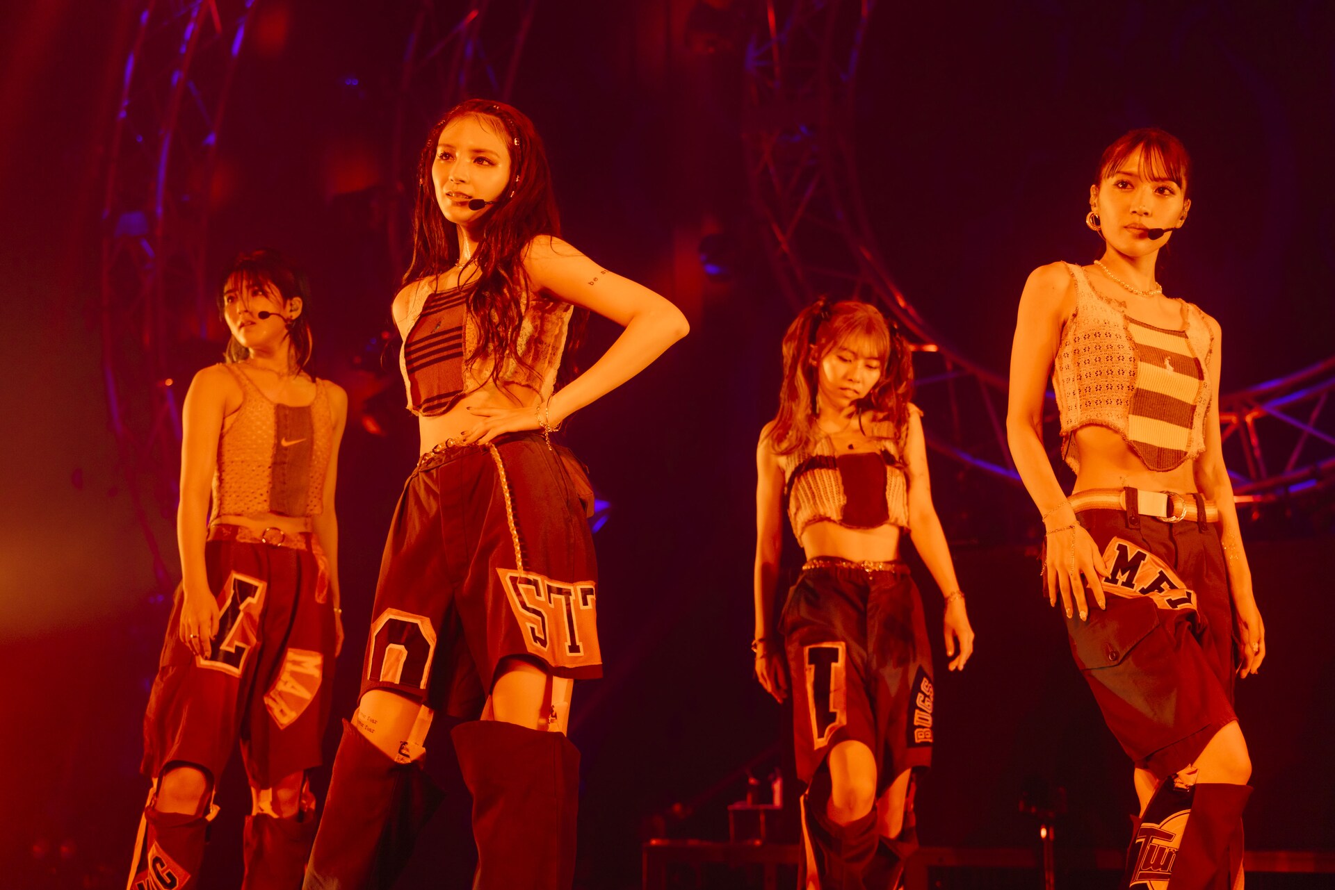 AMEFURASSHIがライブハウスならではの熱狂を提示、特別な演出連続の2部