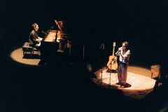 Bialystocksの2人編成ツアー開幕、これから感謝を乗せて全国行脚