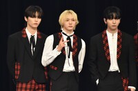 左からTAESAN、SUNGHO、JAEHYUN。