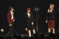 左からLEEHAN、RIWOO、WOONHAK。