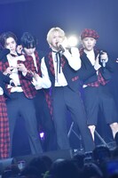 左からLEEHAN、JAEHYUN、SUNGHO、RIWOO。