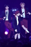 左からTAESAN、RIWOO、WOONHAK。