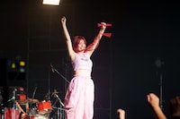 なかねかな（Photo by "SUGI" Yuya Sugiura）