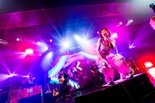 「なかねかなふるさと納税 ～完売したら、なかねが北海道まで行ってみんなのためにとうもろこしを収穫してくるライブ～」の様子。（Photo by "SUGI" Yuya Sugiura）