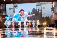 花道を駆ける中山莉子。