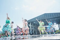 昼の「FAMIEN 2025」。