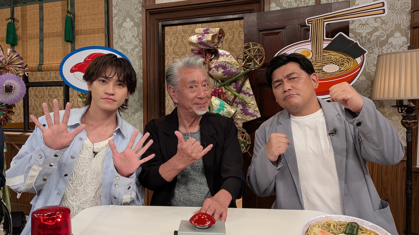 左から二階堂高嗣、高田純次、富澤たけし。(c)テレビ朝日