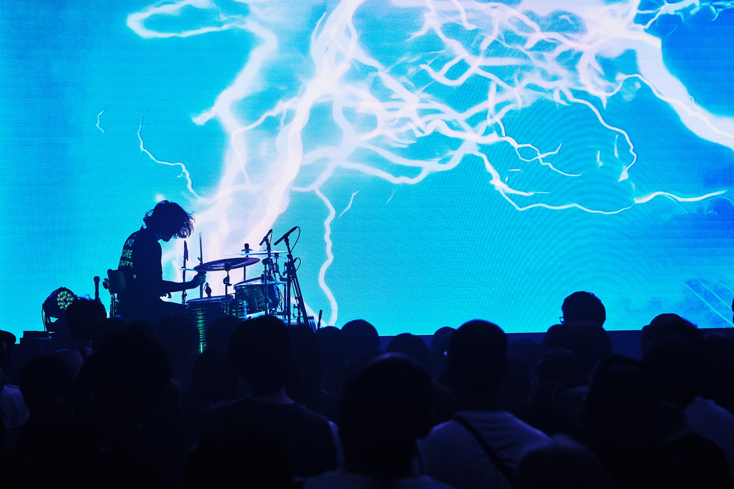 「Nobuaki Kaneko Showcase 2025 "Leave the negatives"」WOMB公演の様子。（Photo by Junji Hirose）