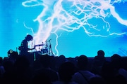 「Nobuaki Kaneko Showcase 2025 "Leave the negatives"」WOMB公演の様子。(Photo by Junji Hirose)
