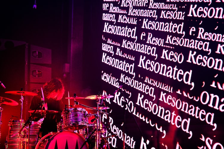「Nobuaki Kaneko Showcase 2025 "Leave the negatives"」WOMB公演の様子。(Photo by Junji Hirose)