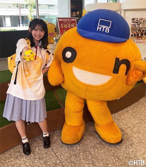 左から藤嶌果歩、onちゃん。
