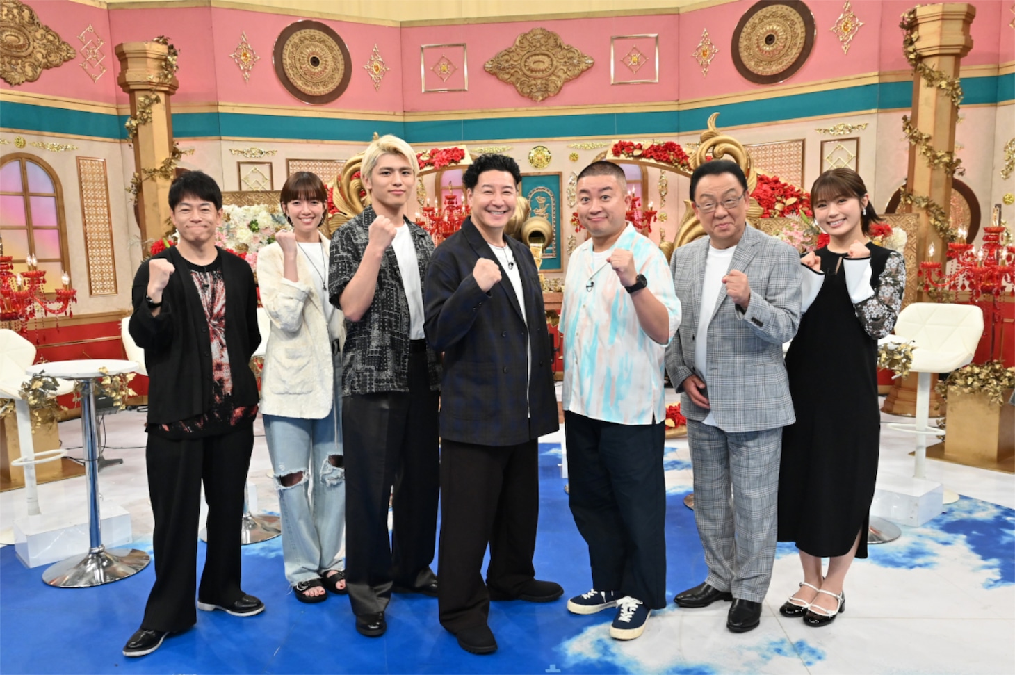 「THE神業チャレンジSP」8月26日放送回のスタジオ出演者たち。©TBS
