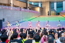 超ときめき♡宣伝部「ハートな胸の内♡ / 超最強」リリース記念イベントの様子。