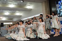 STU48「傷つくことが青春だ」発売日当日イベントの様子。©STU/KING RECORDS