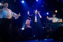 柏木ひなた「HINATA KASHIWAGI · one man live tour 2025『again』」最終公演の様子。