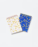 メモ帳(各660円)