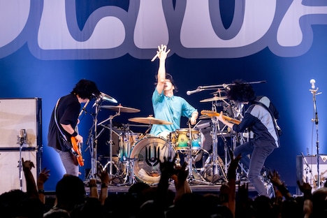 UNISON SQUARE GARDEN（Photo by Viola Kam［V'z Twinkle］）