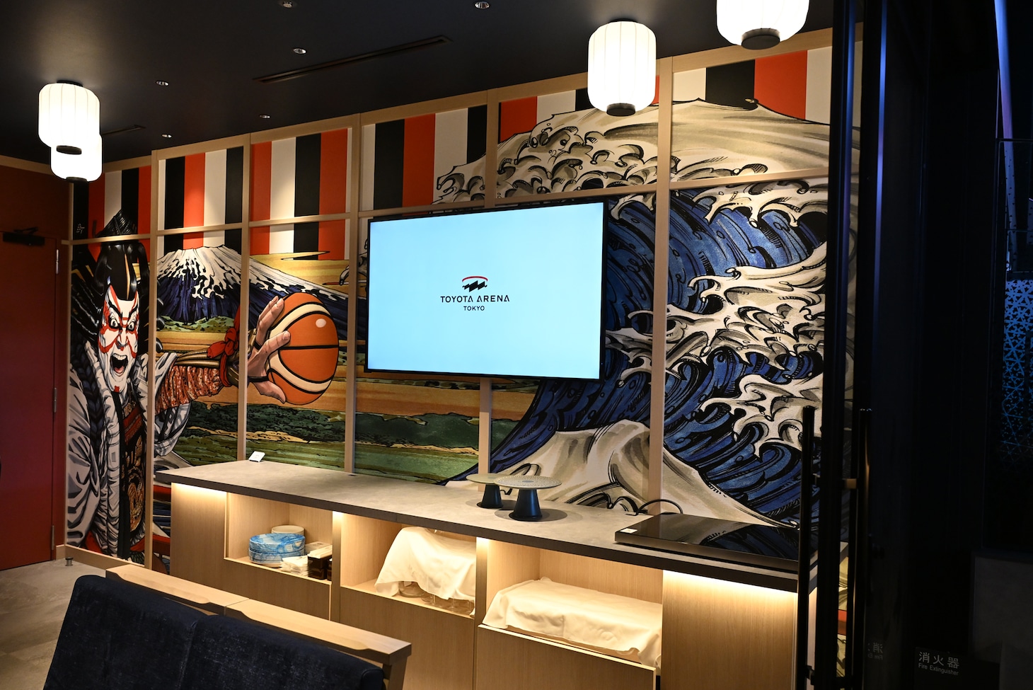 個室空間とテラスを兼ね備えたJAPAN AIRLINES TERRACE SUITE（OEDO）。