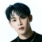 與那城奨（JO1） ©LAPONE ENTERTAINMENT　