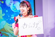 「メンバー内でリアルに一番プリンセスなのは誰?」という質問に答える小泉遥香。