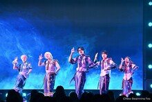 パンダドラゴンによるパフォーマンスの様子。