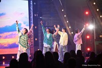 Lienelによるパフォーマンスの様子。