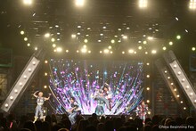 パンダドラゴンによるパフォーマンスの様子。