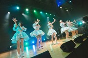 「フューチャーサイダー新体制お披露目ライブ ～出ずる日蕾む花～」の様子。（撮影：ワタナベ タイシ）