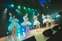 「フューチャーサイダー新体制お披露目ライブ ～出ずる日蕾む花～」の様子。（撮影：ワタナベ タイシ）