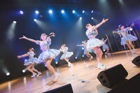 「フューチャーサイダー新体制お披露目ライブ ～出ずる日蕾む花～」の様子。（撮影：ワタナベ タイシ）