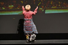 「Love Song」のサビを踊るユーキ（超特急）。