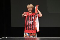 最後まで手を振るユーキ（超特急）。