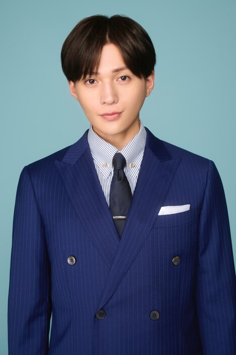 八木勇征扮する氷室 / 高代旬。 ©︎「推しが上司になりまして フルスロットル」製作委員会