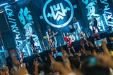 「INUWASI BAND SET FREE LIVE〝狗夏一閃〟」の様子。(撮影:真島洸)