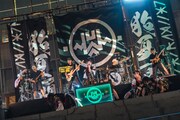 「INUWASI BAND SET FREE LIVE〝狗夏一閃〟」の様子。（撮影：真島洸）