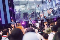 THE BAWDIES