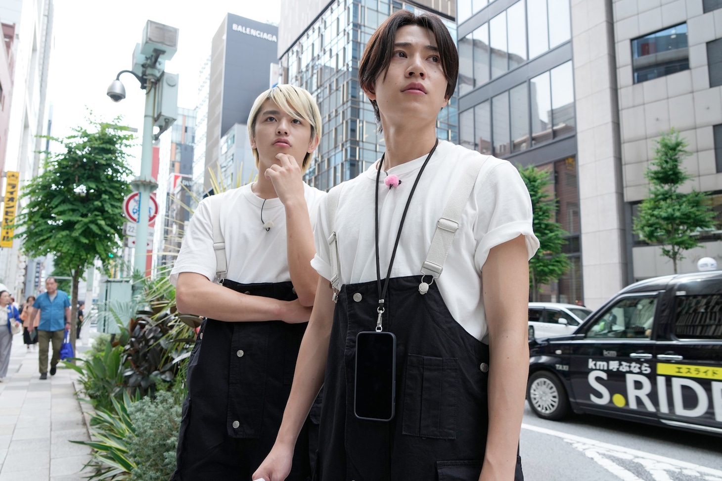 左から篠塚大輝、橋本将生。