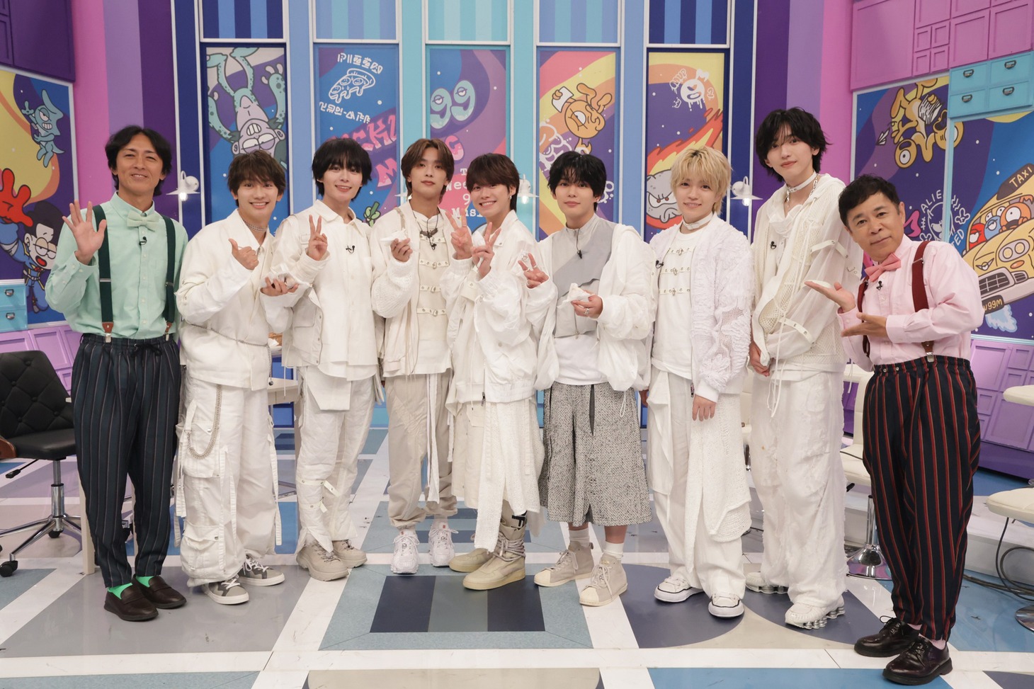 ナインティナインとなにわ男子。©フジテレビ