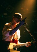 オオスカ（G, Vo）（撮影：雨宮透貴）