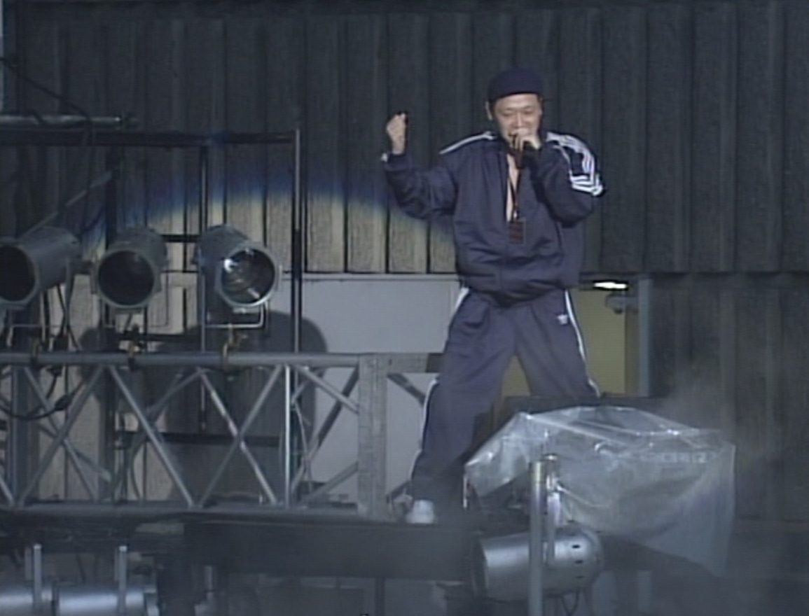 ECD。「さんピンCAMP」より。