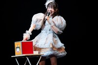 楽しそうな桜井えま。