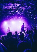 Nikoんのライブの様子。（撮影：雨宮透貴）