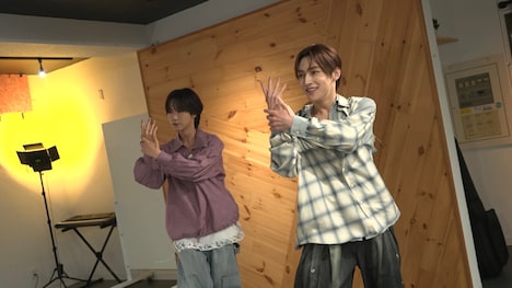 「ROIROM ROAD」より。