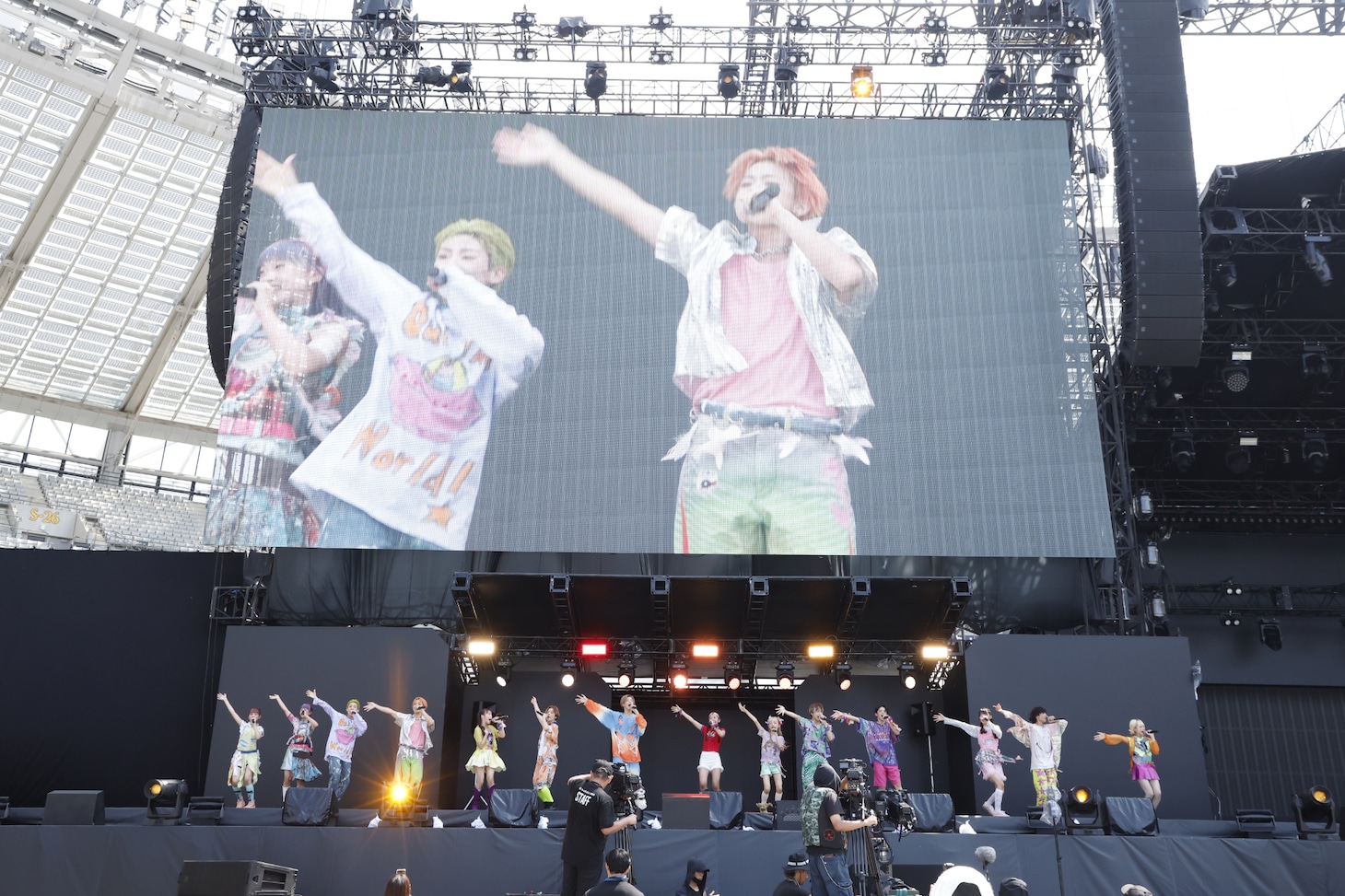 PG（写真提供：エイベックス）