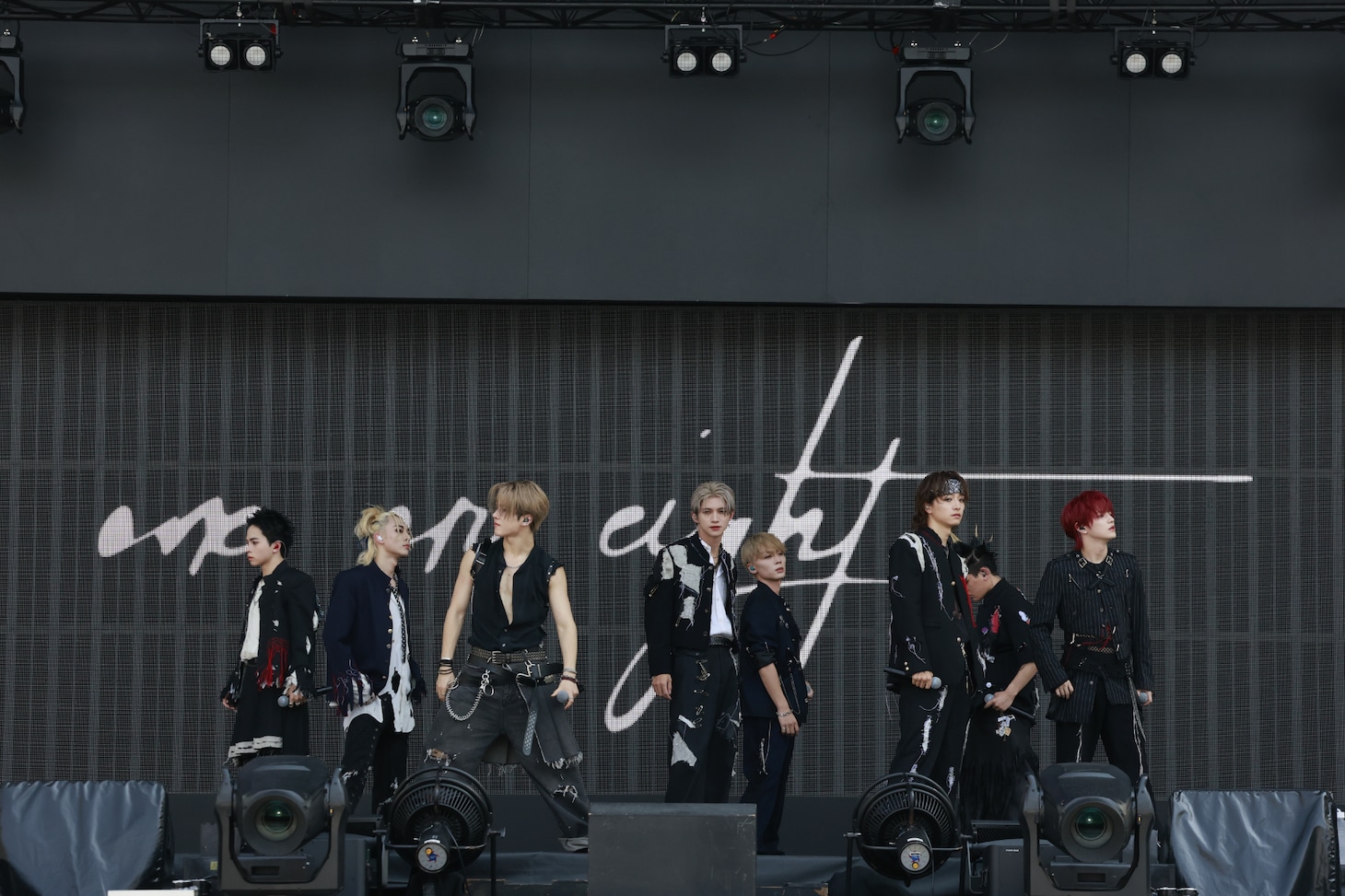 ONE OR EIGHT（写真提供：エイベックス）