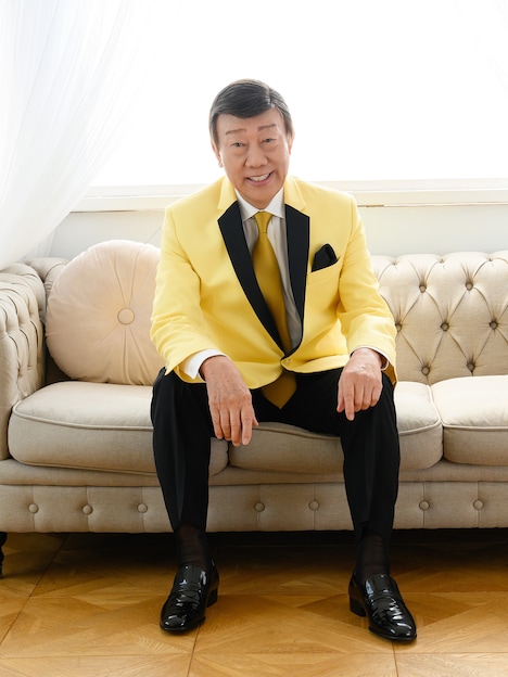 シングル「絆」リリース時の橋幸夫。