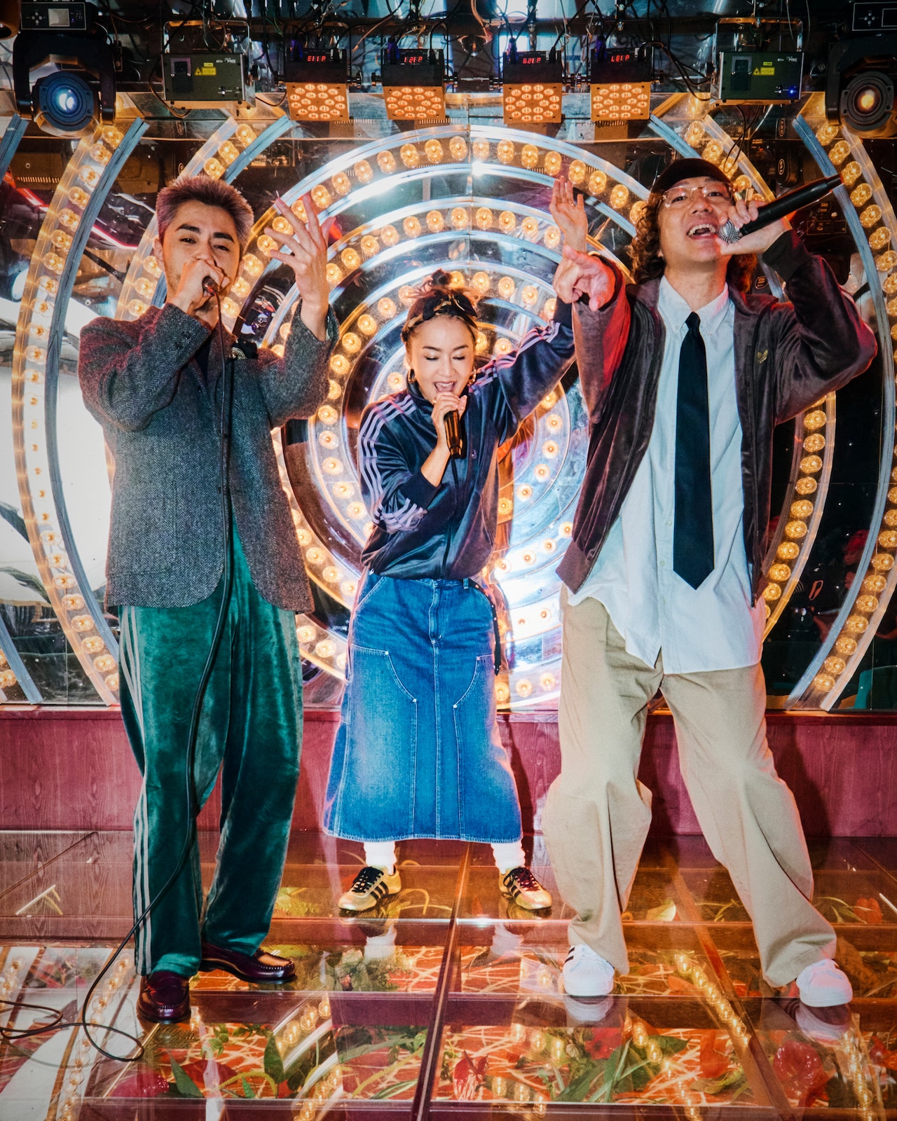 ZEN-LA-ROCK×G.RINA×鎮座、adidasセットアップのメイン