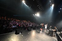 hy4_4yh（撮影：浦田大作）