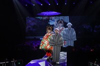 丘みどり「両国国技館 特別公演 ～花道～」より。©キングレコード